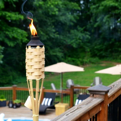 partido de bambu de Tiki Torches For Garden Lighting Luau da tocha feito a mão de bambu natural de 180cm