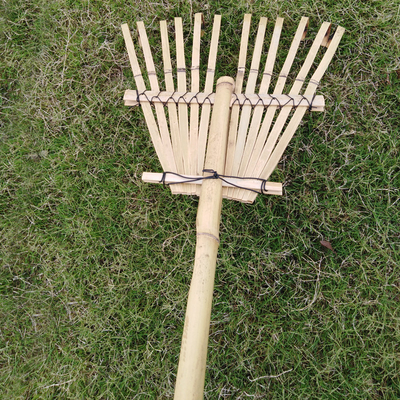 Grade amigável feito a mão de 9 ancinhos de jardim de Eco do ancinho de bambu do dente 120cm